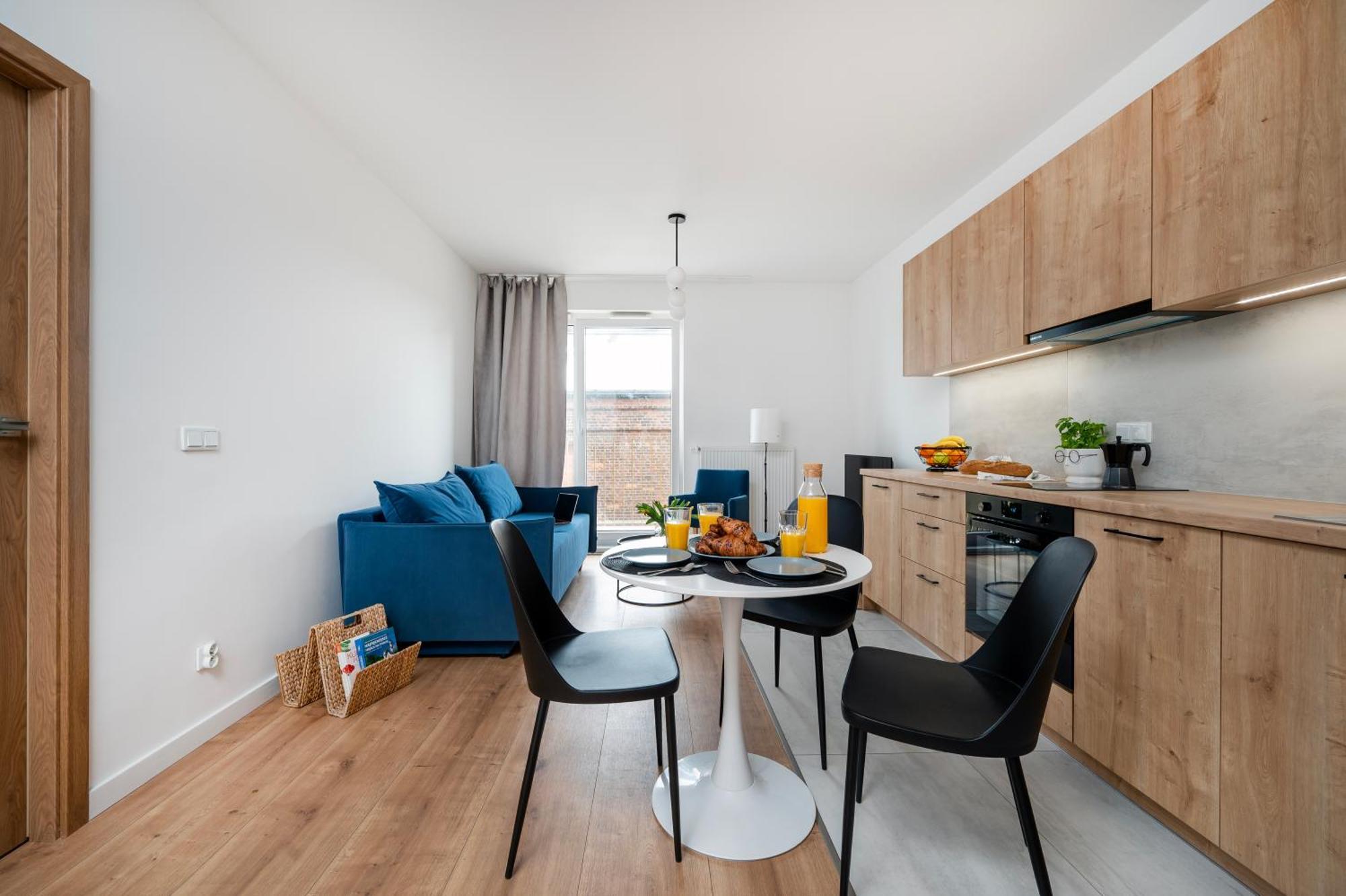 Apartamenty Fuzja - Komfortowe Mieszkania Blisko Centrum Lodzi Garaz Esterno foto
