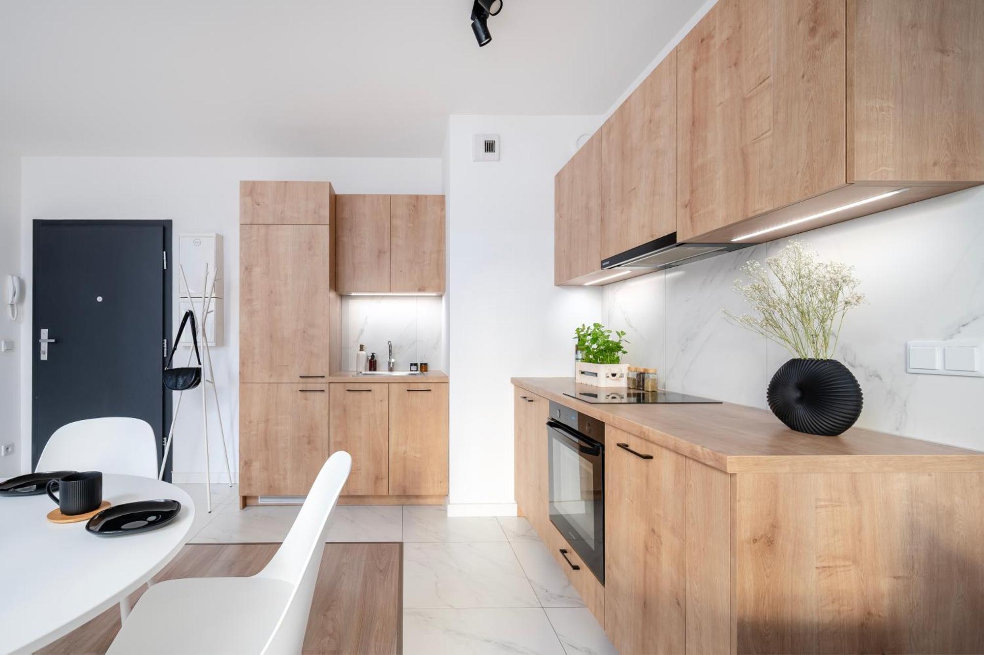 Apartamenty Fuzja - Komfortowe Mieszkania Blisko Centrum Lodzi Garaz Esterno foto