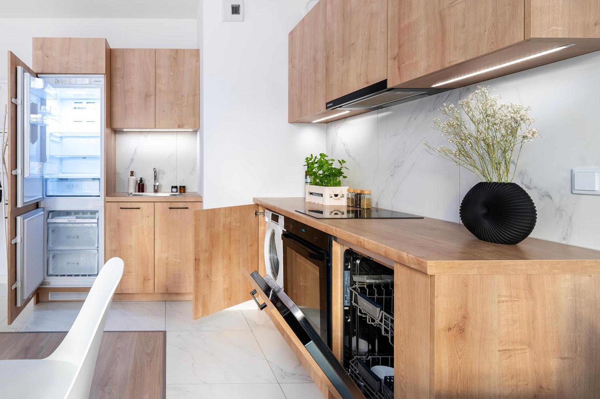 Apartamenty Fuzja - Komfortowe Mieszkania Blisko Centrum Lodzi Garaz Esterno foto